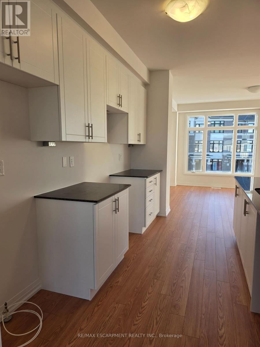 484 Provident Way, Hamilton, Ontario  L0R 1C0 - Photo 18 - X12560364