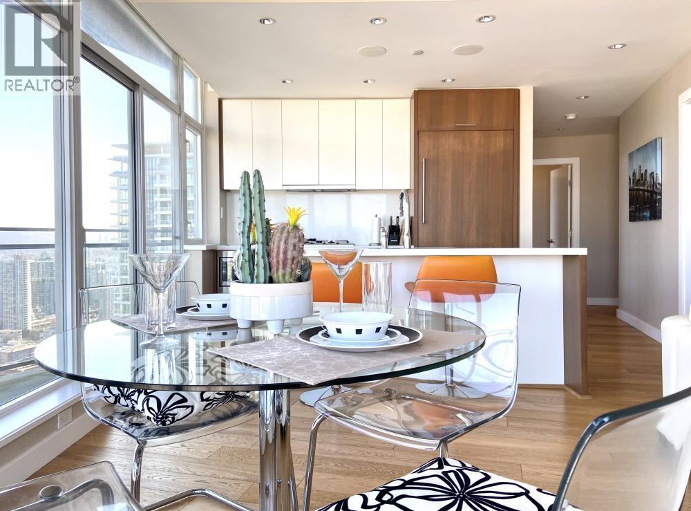 4203 1372 Seymour, Vancouver, British Columbia  V6B 0L1 - Photo 3 - R3068845