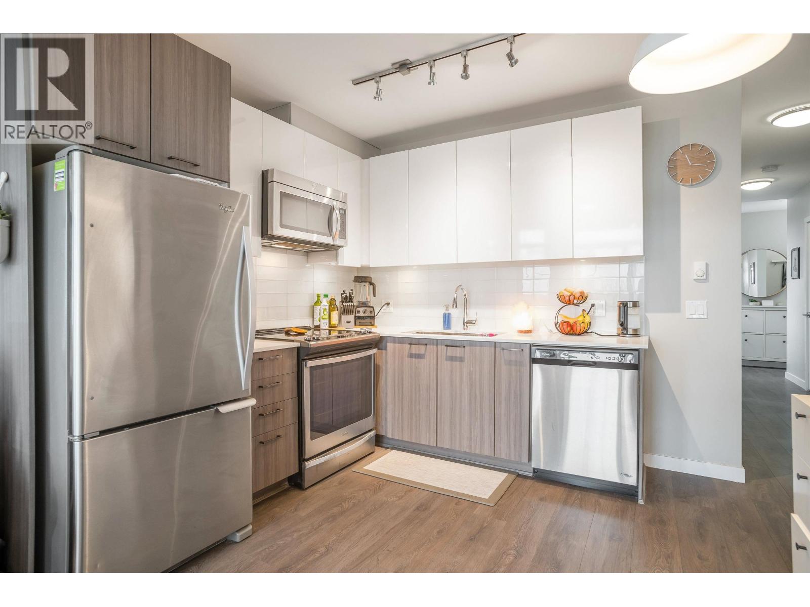 6555 Victoria Dr, Vancouver, British Columbia  V5P 3X9 - Photo 5 - R3068858