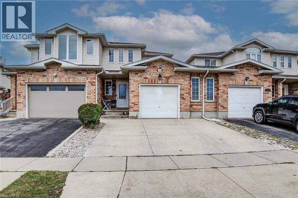 29 CHESTER Drive, Cambridge, Ontario