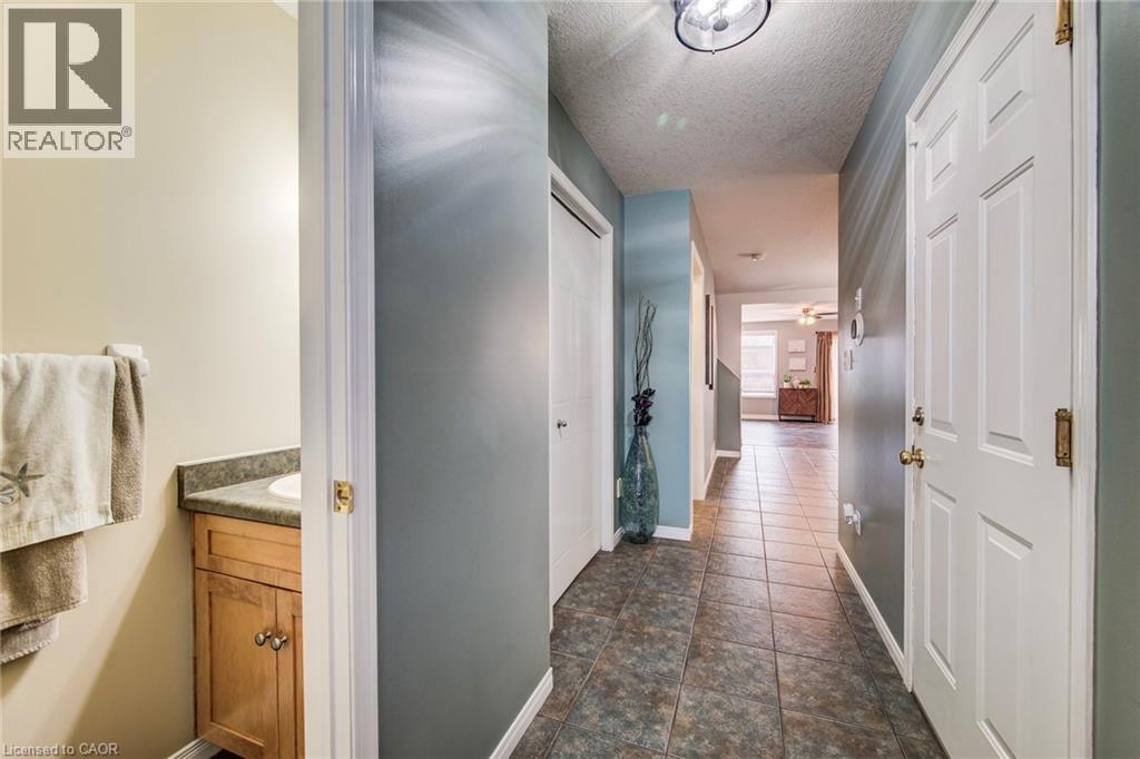 29 Chester Drive, Cambridge, Ontario  N1T 2C4 - Photo 5 - 40789381