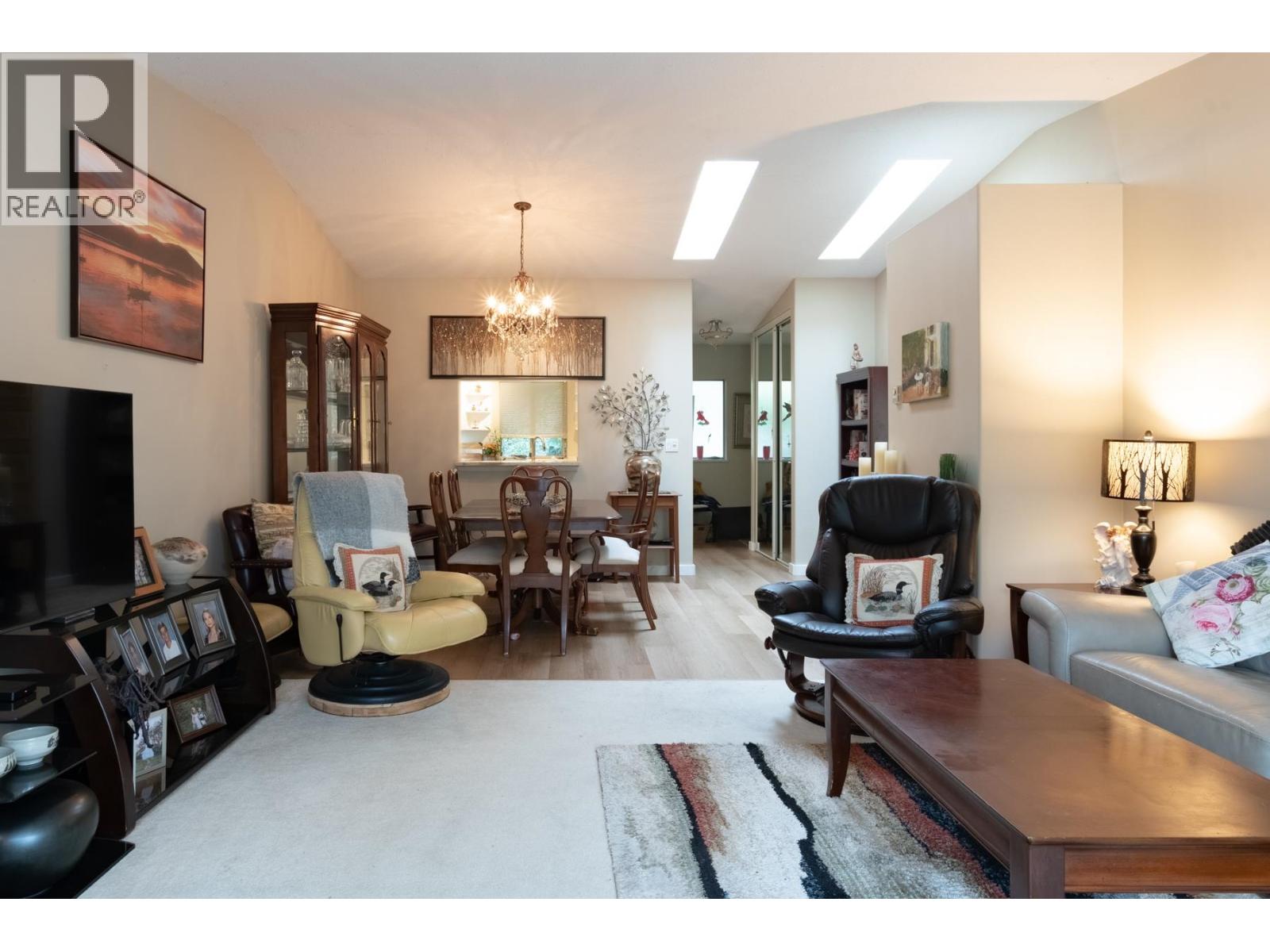 41 555 Eaglecrest Drive, Gibsons, British Columbia  V0N 1V8 - Photo 11 - R3067471