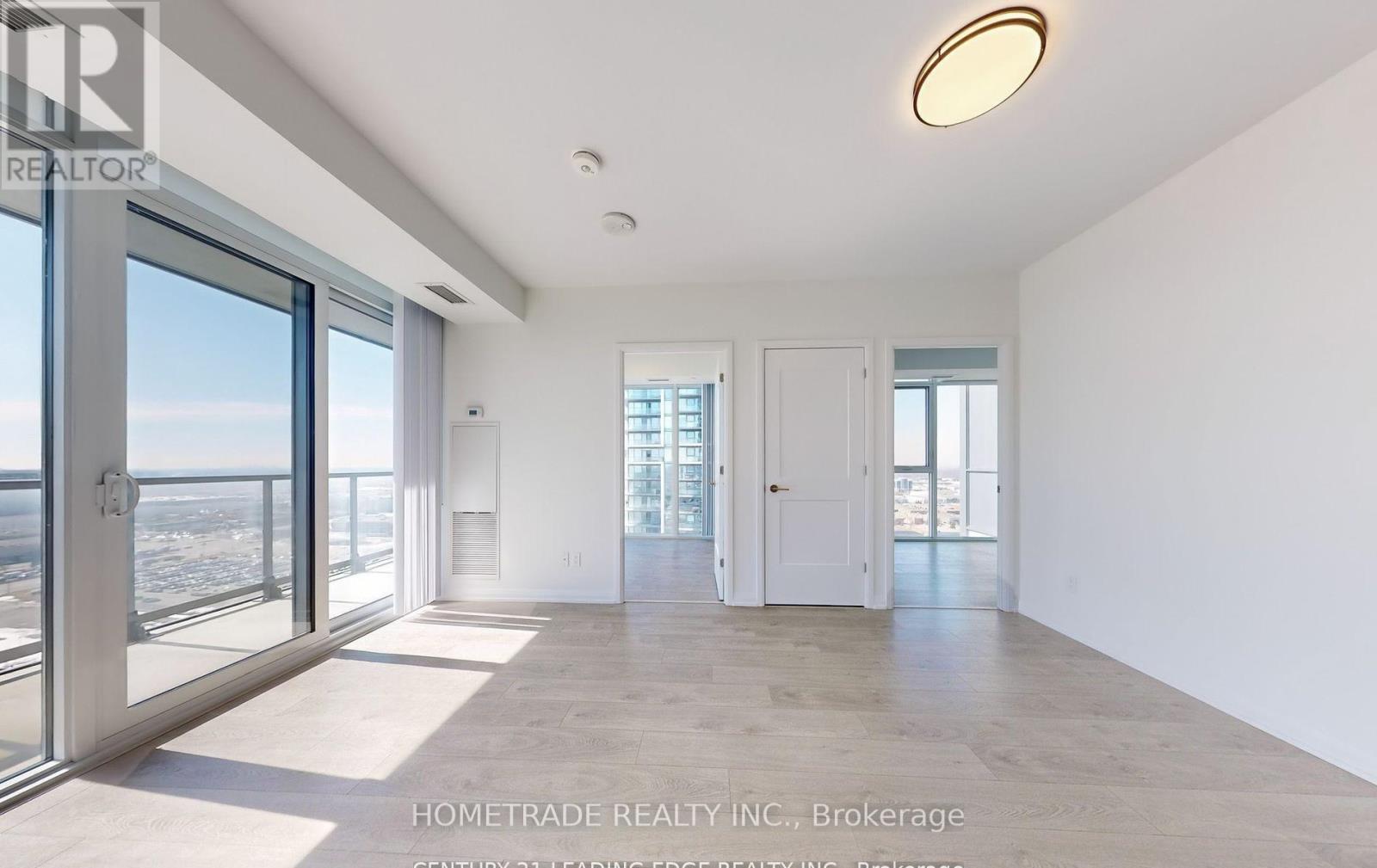 2406 - 7895 Jane Street, Vaughan, Ontario  L4K 0K2 - Photo 3 - N12559708