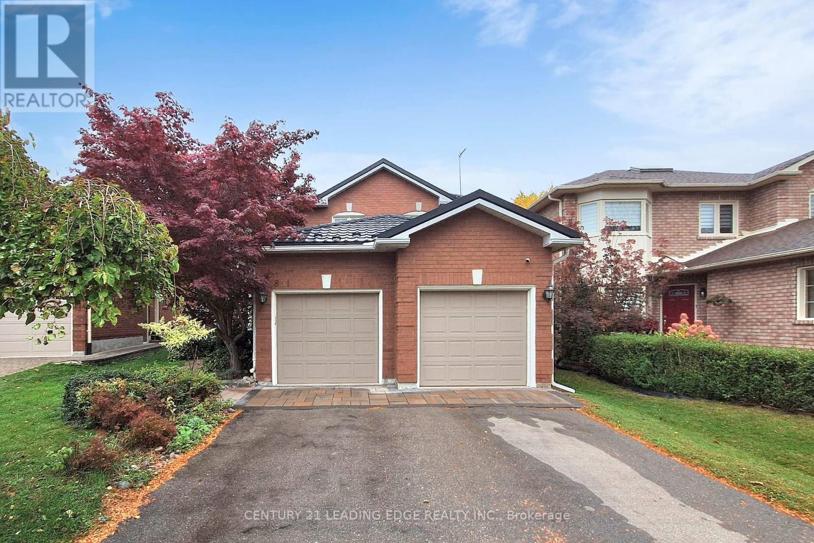 851 Hilton Boulevard, Newmarket, Ontario  L3X 2H7 - Photo 1 - N12559926