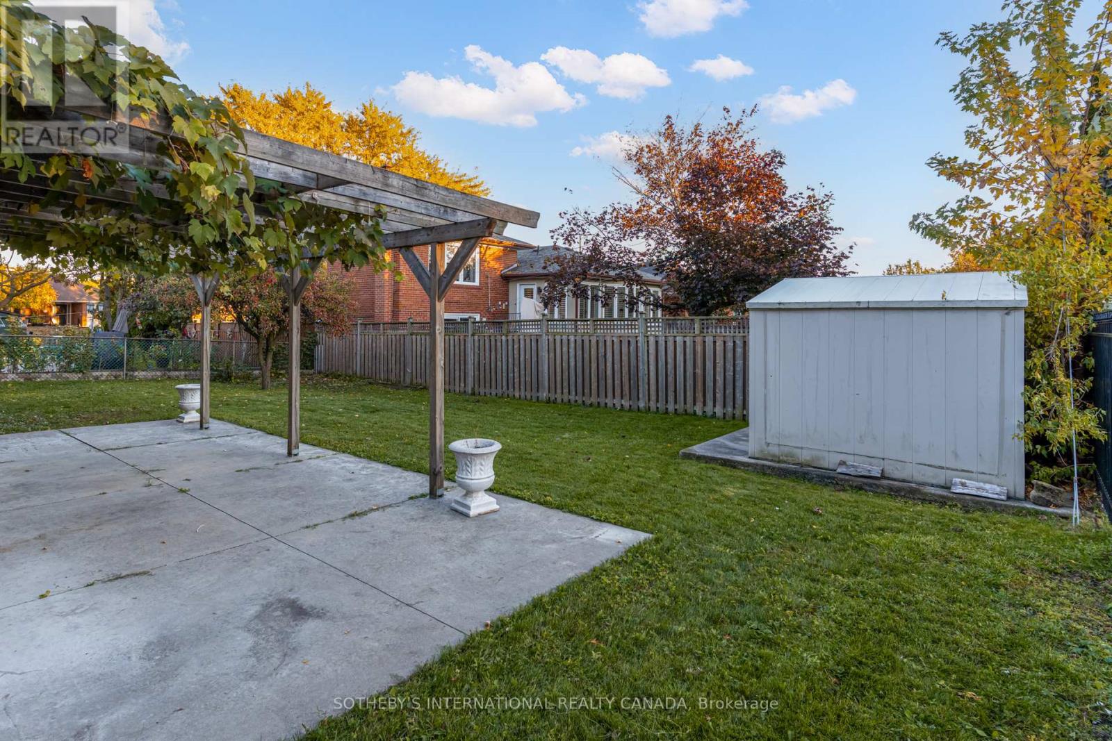 34 Euphrasia Drive, Toronto, Ontario  M6B 3V9 - Photo 45 - W12488660