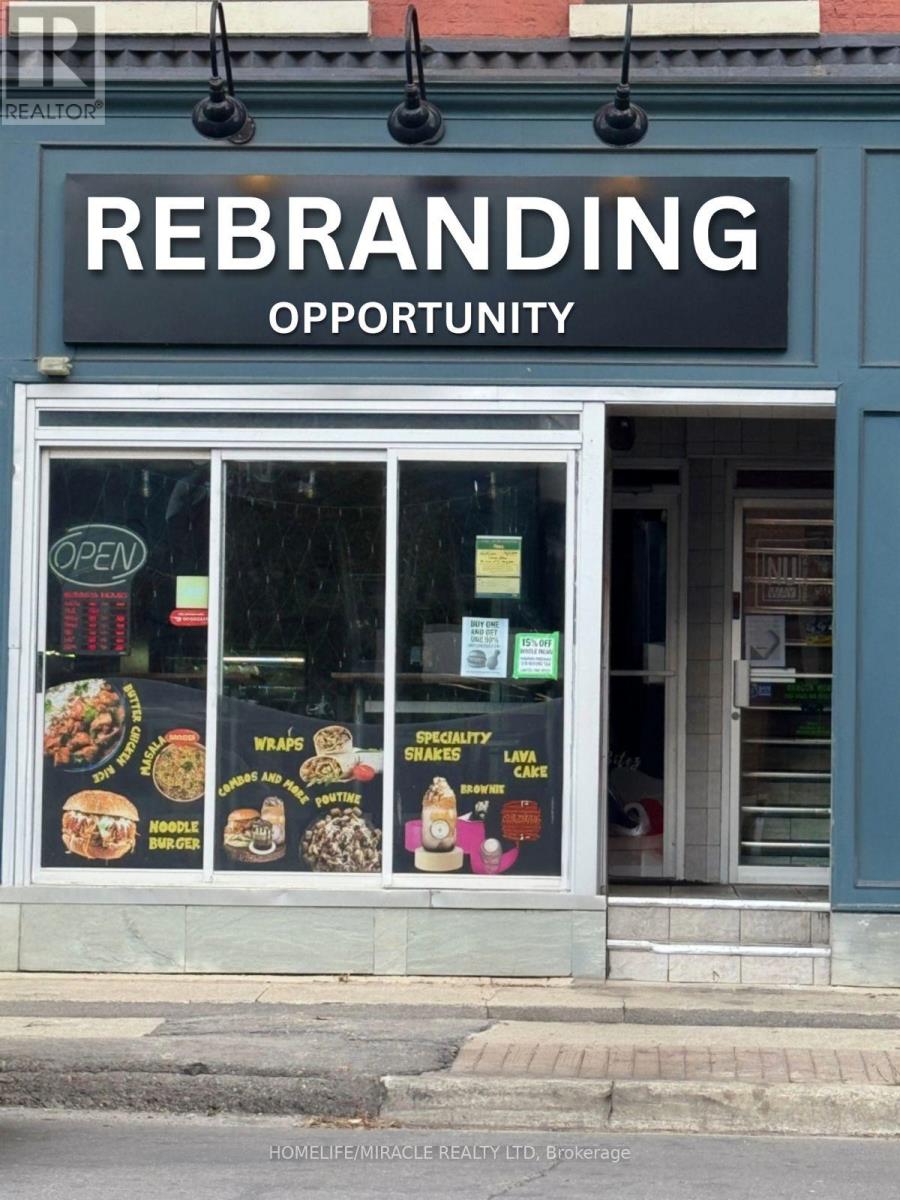 20 - 22 Main Street S, Brampton, Ontario L6W 2C3 - Photo 1 - W12549690