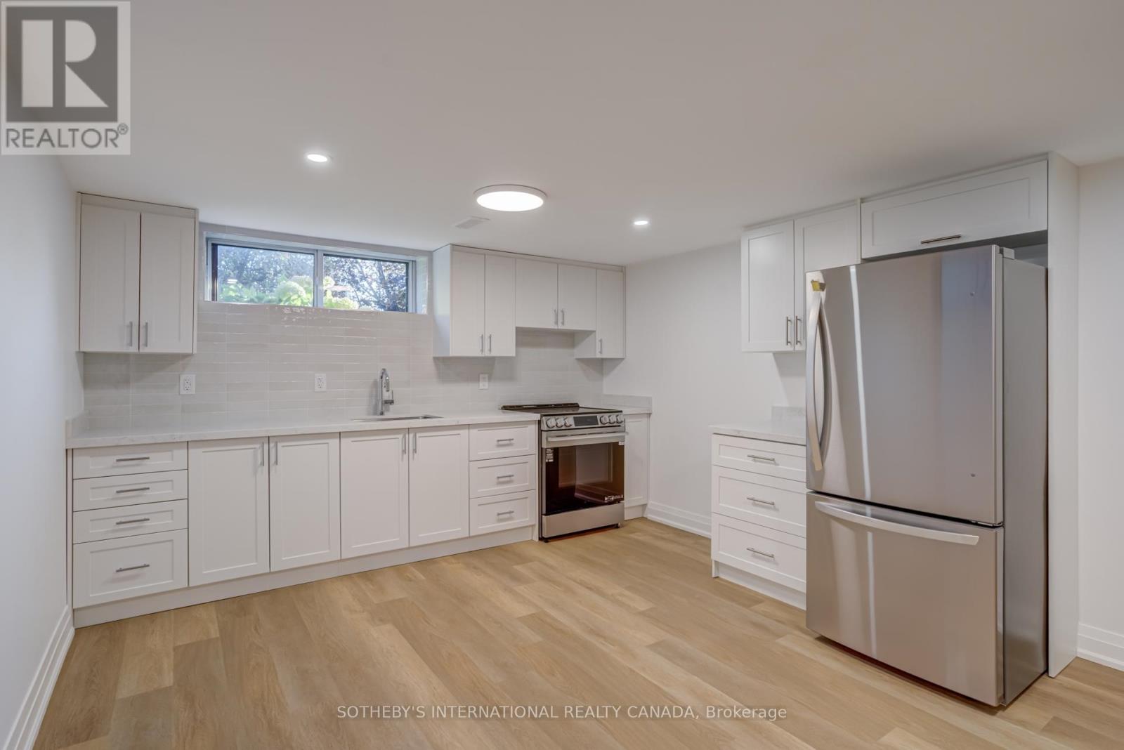 34 Euphrasia Drive, Toronto, Ontario  M6B 3V9 - Photo 42 - W12488660