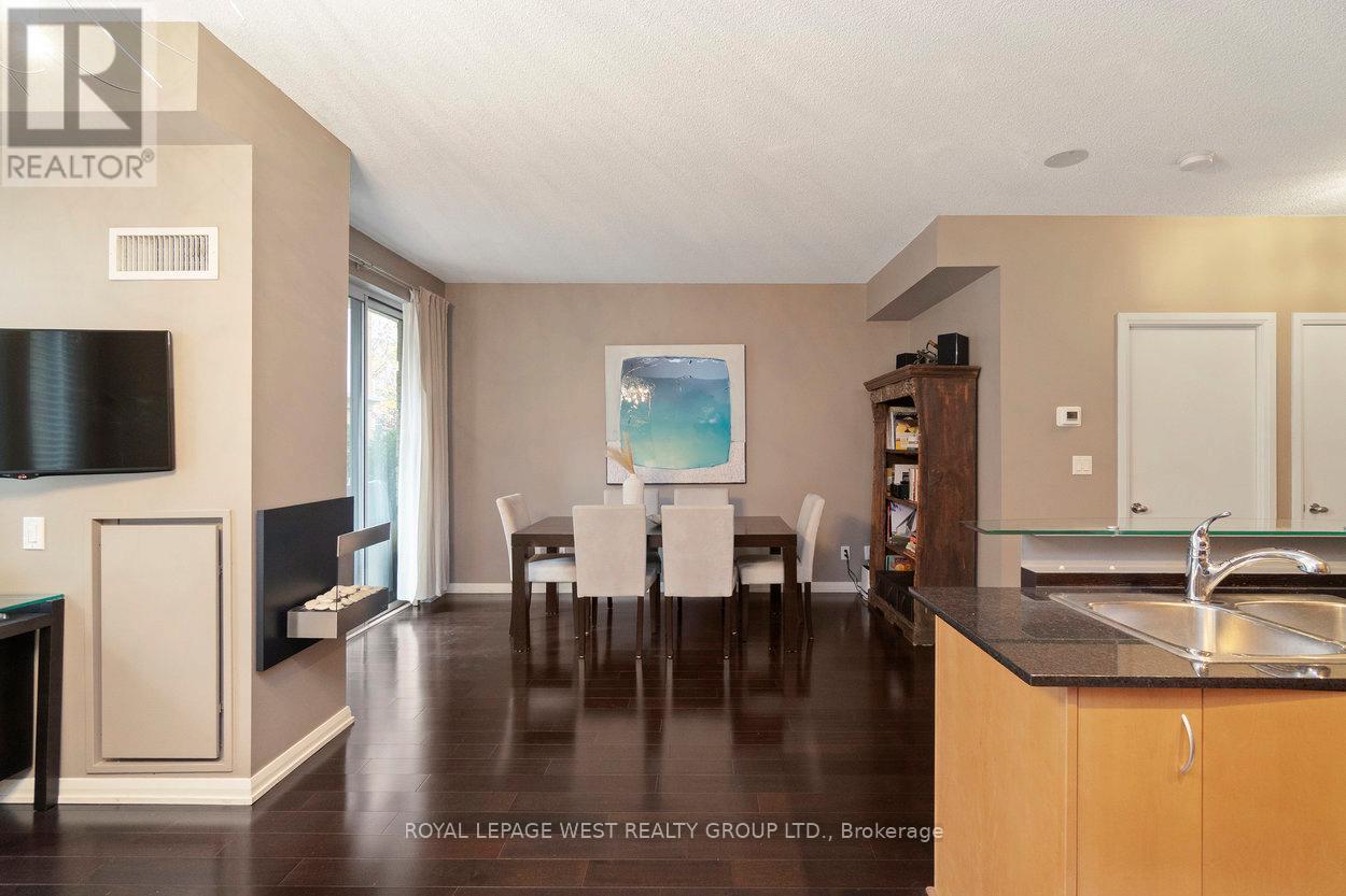 P113 - 25 Soho Street, Toronto, Ontario  M5T 3L8 - Photo 13 - C12560564