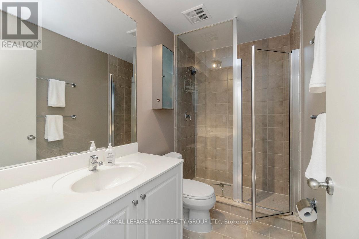 P113 - 25 Soho Street, Toronto, Ontario  M5T 3L8 - Photo 30 - C12560564