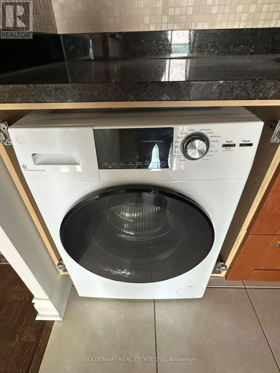 802 - 5949 Yonge Street, Toronto, Ontario  M2M 3V8 - Photo 7 - C12560568