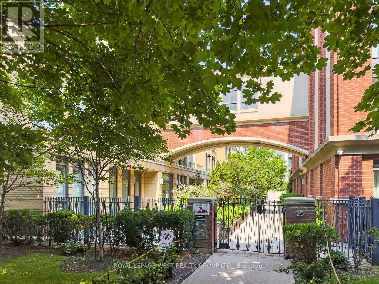 P113 - 25 Soho Street, Toronto, Ontario  M5T 3L8 - Photo 43 - C12560572