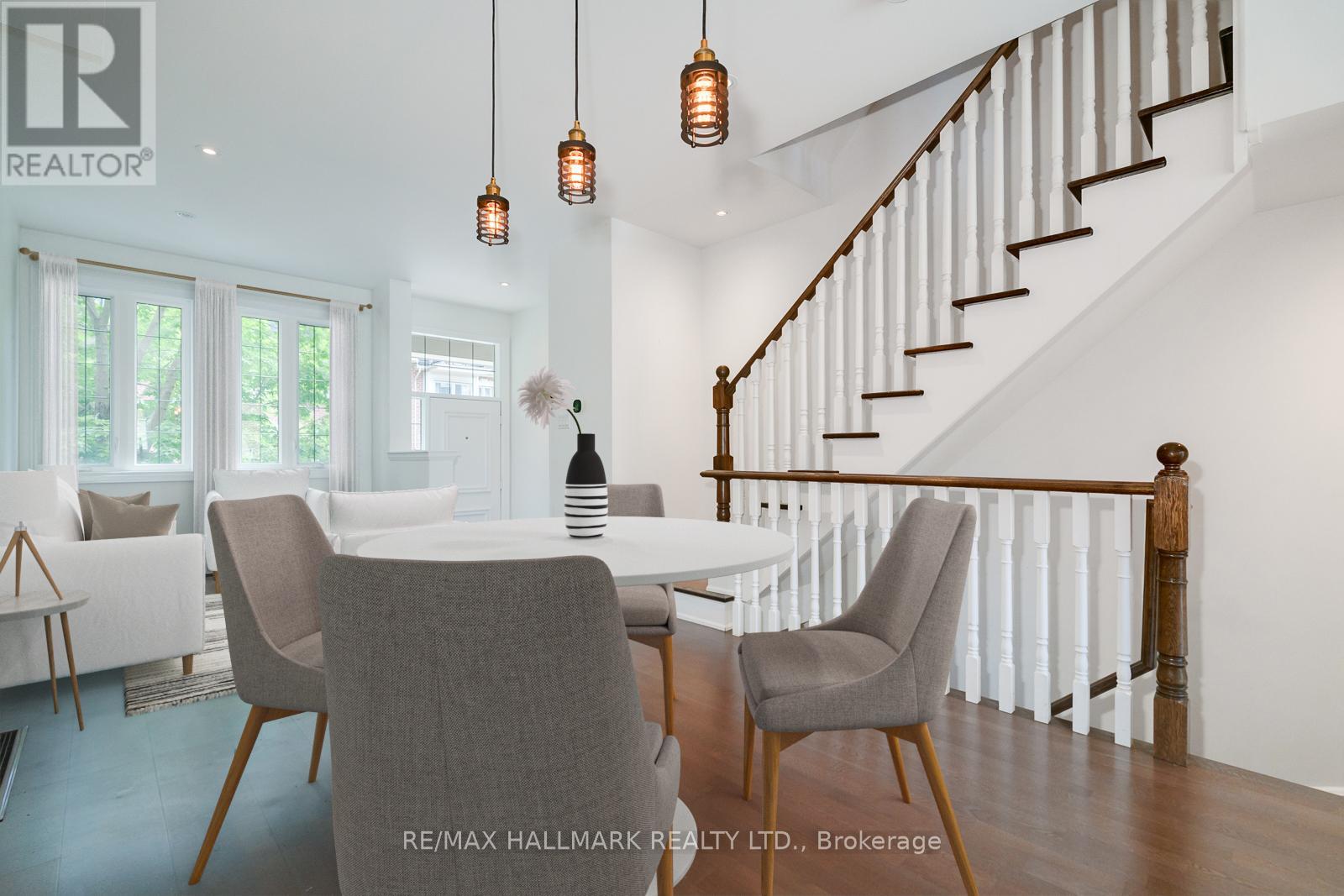 20 - 20 Sargent Lane, Toronto, Ontario  M4E 3T9 - Photo 5 - E12560548