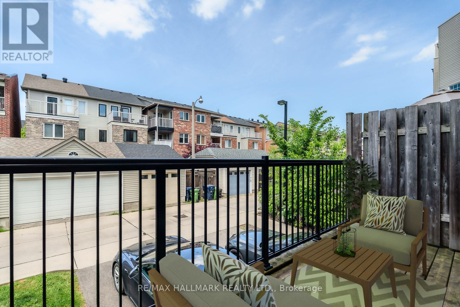 20 - 20 Sargent Lane, Toronto, Ontario  M4E 3T9 - Photo 8 - E12560548