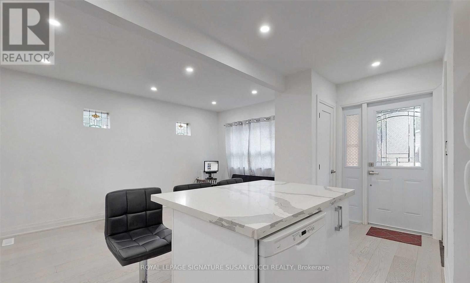 146 Coleridge Avenue, Toronto, Ontario  M4C 4H6 - Photo 10 - E12560550