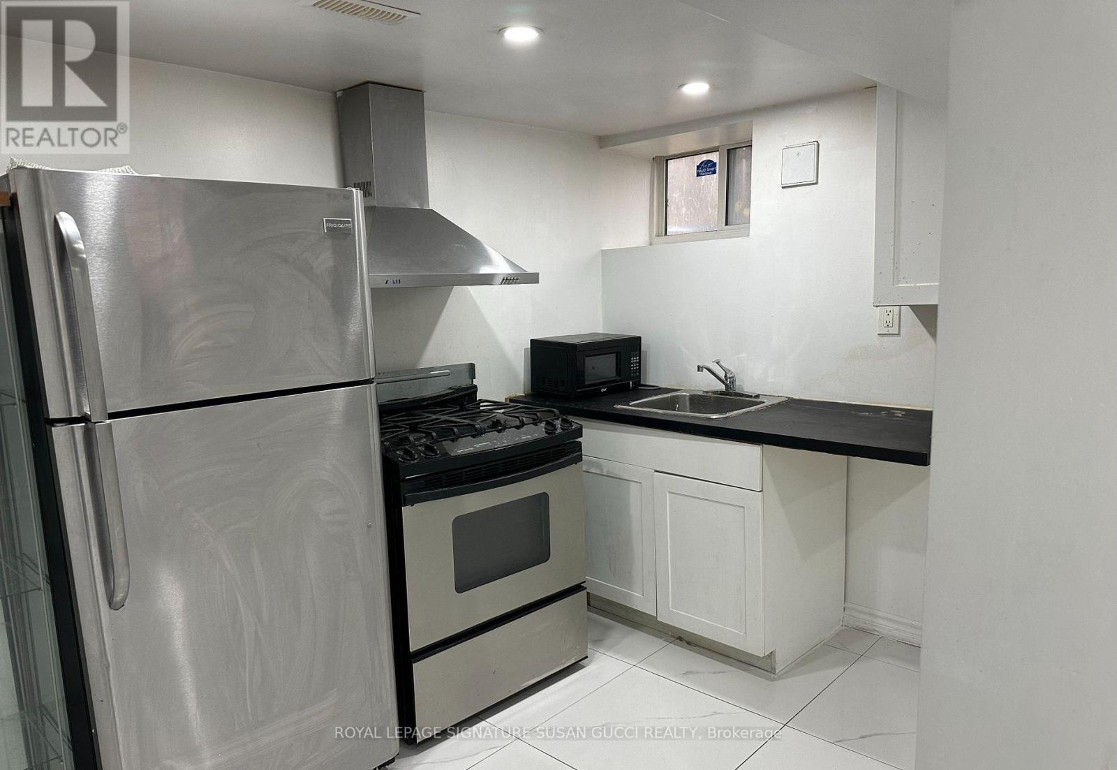 146 Coleridge Avenue, Toronto, Ontario  M4C 4H6 - Photo 17 - E12560550