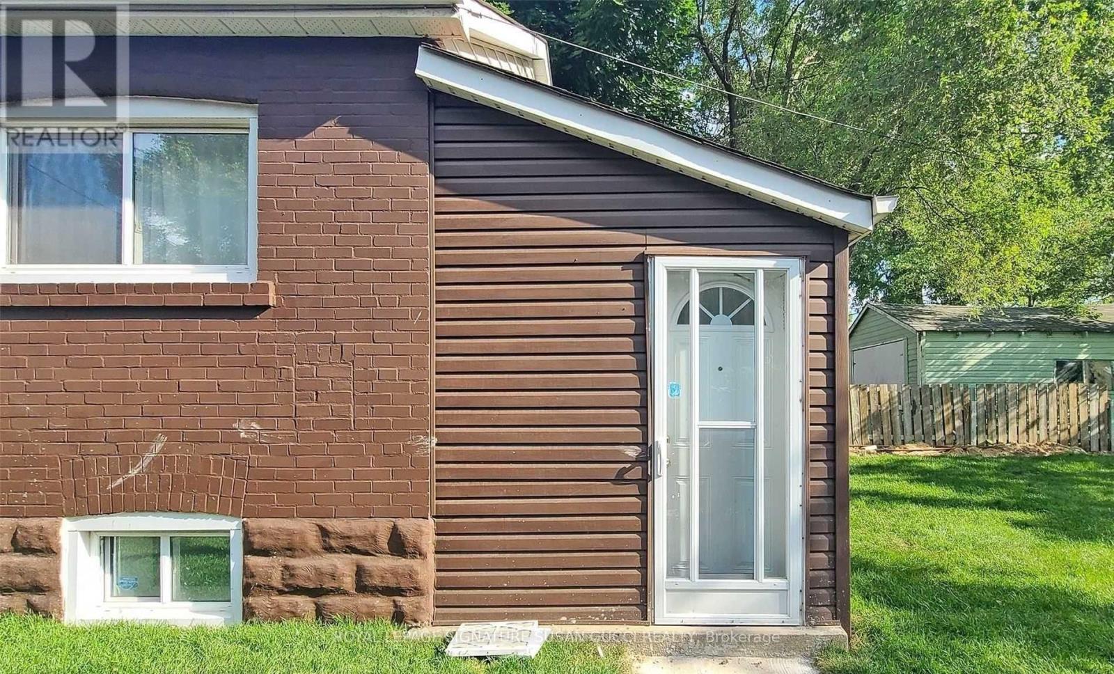 146 Coleridge Avenue, Toronto, Ontario  M4C 4H6 - Photo 28 - E12560550