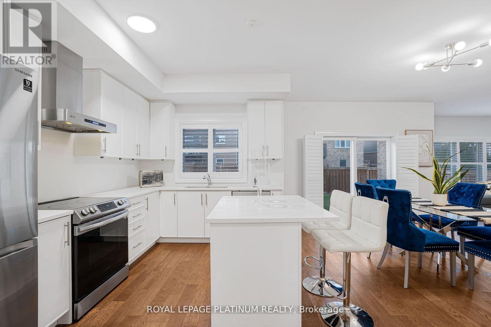 1348 Harrington Street, Innisfil, Ontario  L0L 1W0 - Photo 29 - N12560562