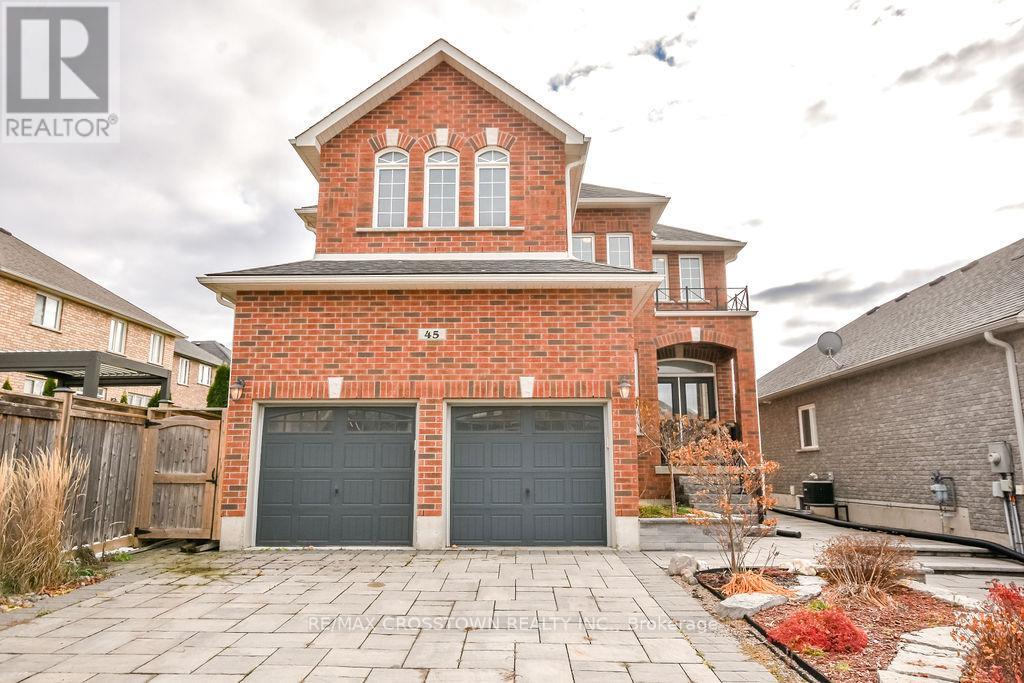 45 Imperial Crown Lane, Barrie, Ontario  L4N 5X1 - Photo 2 - S12560508