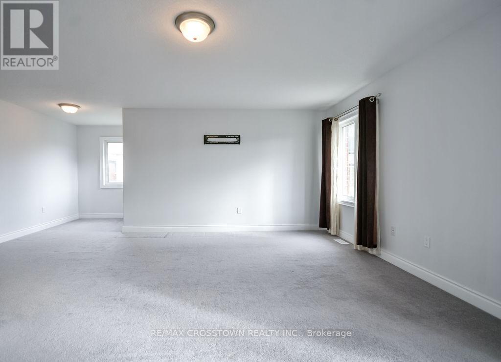 45 Imperial Crown Lane, Barrie, Ontario  L4N 5X1 - Photo 22 - S12560508