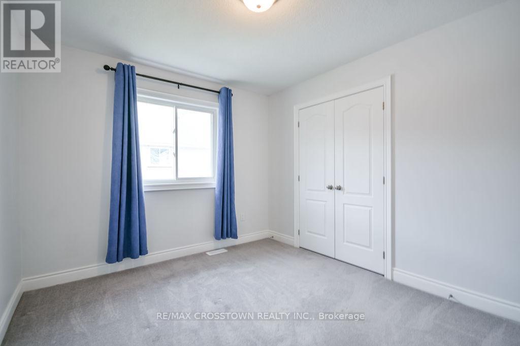 45 Imperial Crown Lane, Barrie, Ontario  L4N 5X1 - Photo 31 - S12560508