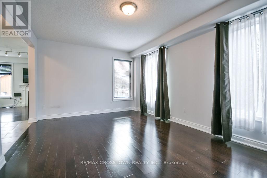 45 Imperial Crown Lane, Barrie, Ontario  L4N 5X1 - Photo 8 - S12560508