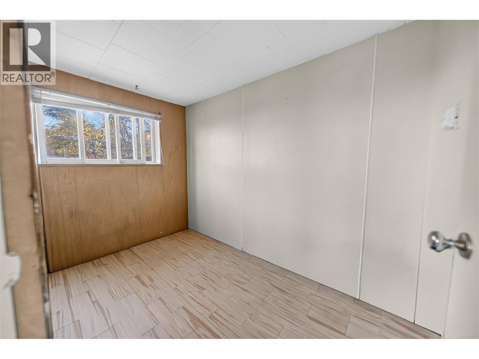 226 7th Avenue S, Cranbrook, British Columbia V1C 2J5 - Photo 20 - 10369287