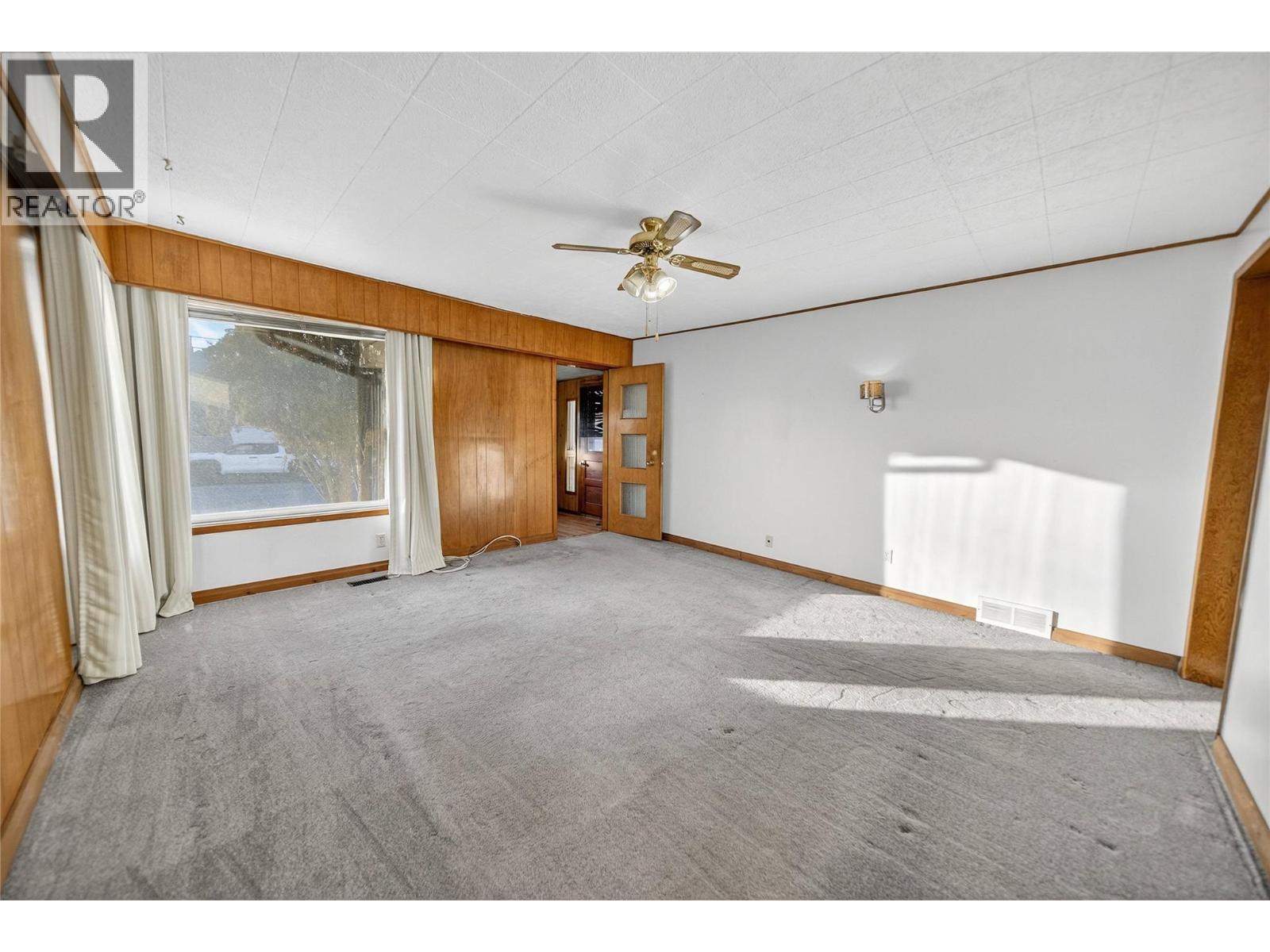 226 7th Avenue S, Cranbrook, British Columbia V1C 2J5 - Photo 9 - 10369287