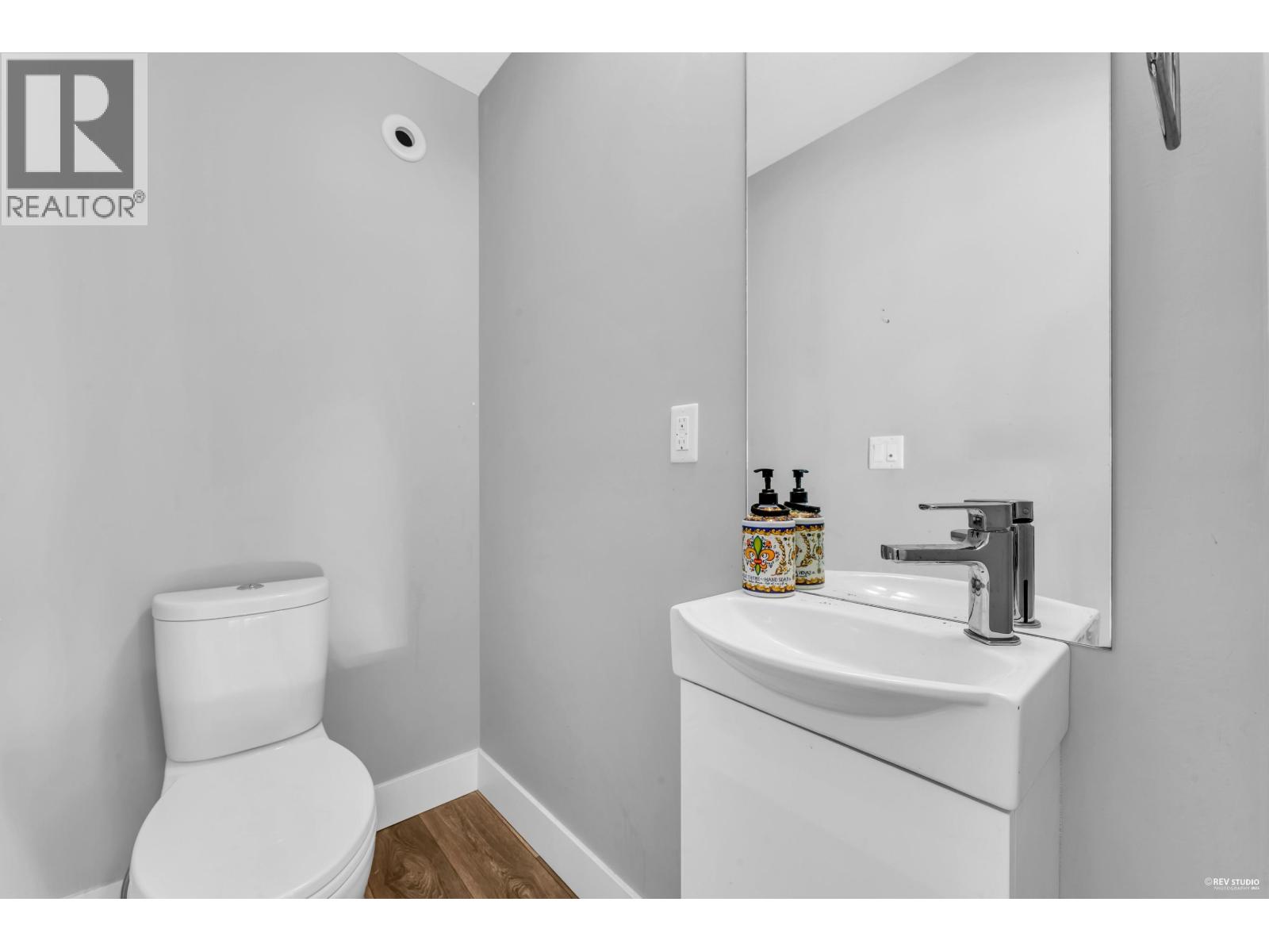 517 4688 Hawk Lane, Tsawwassen, British Columbia  V4M 0B7 - Photo 11 - R3068324