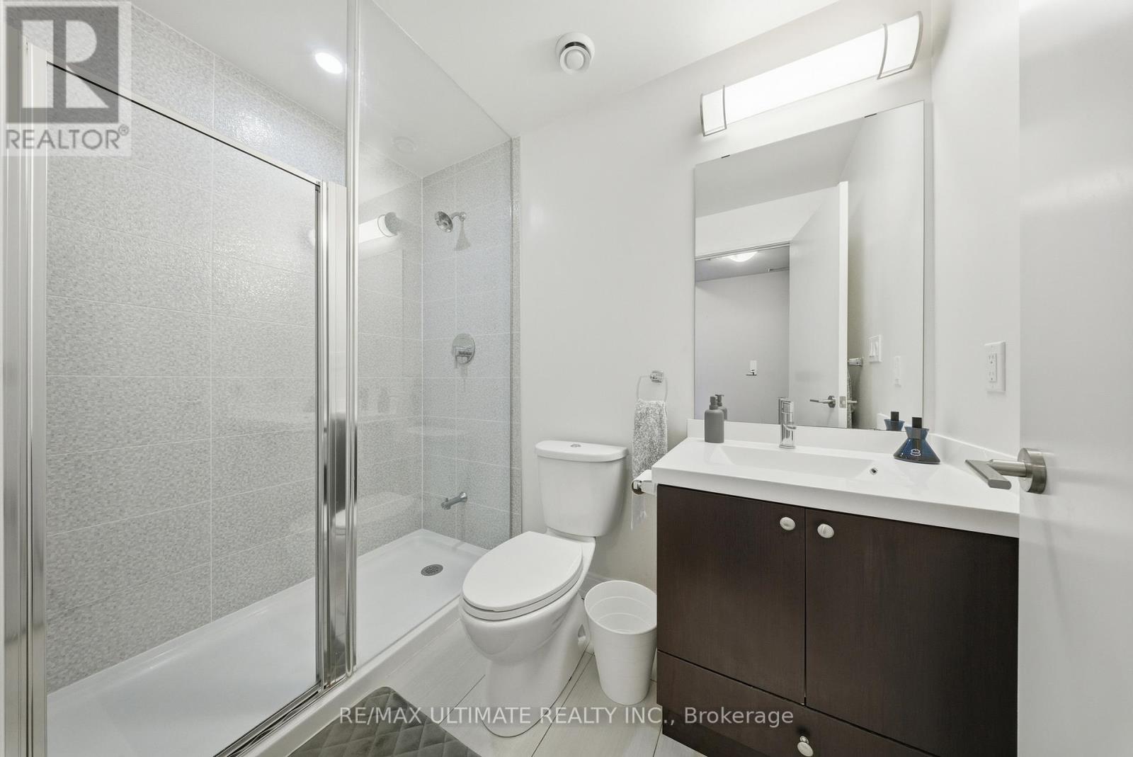 627 - 540 Bur Oak Avenue, Markham, Ontario  L6C 0Y2 - Photo 9 - N12458355