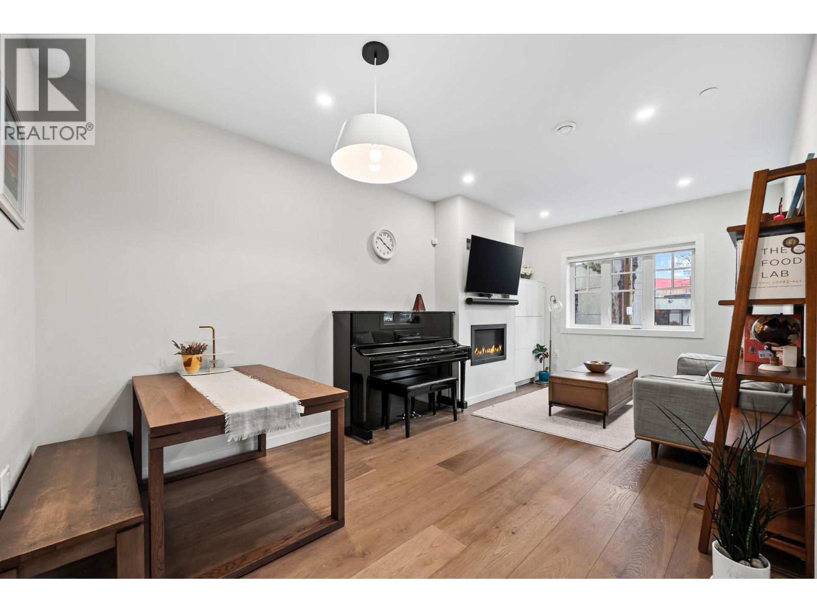 908 E 17th Avenue, Vancouver, British Columbia  V5V 1C2 - Photo 12 - R3068494