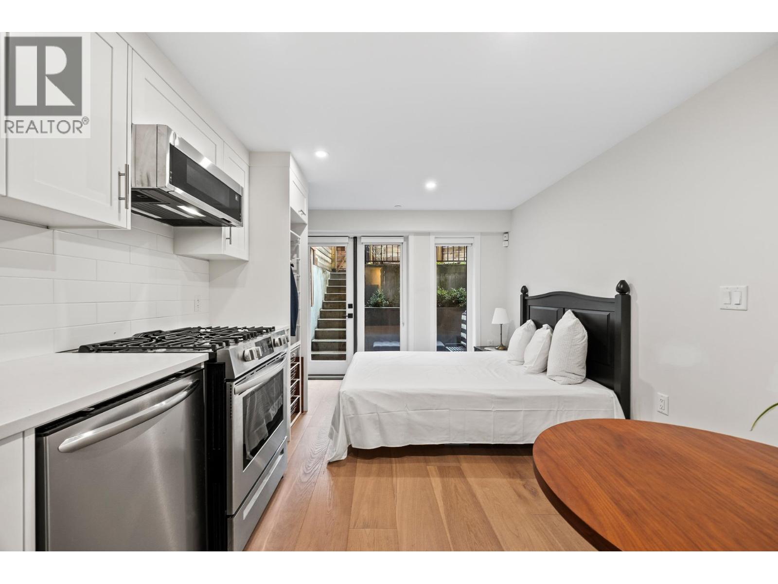 908 E 17th Avenue, Vancouver, British Columbia  V5V 1C2 - Photo 26 - R3068494