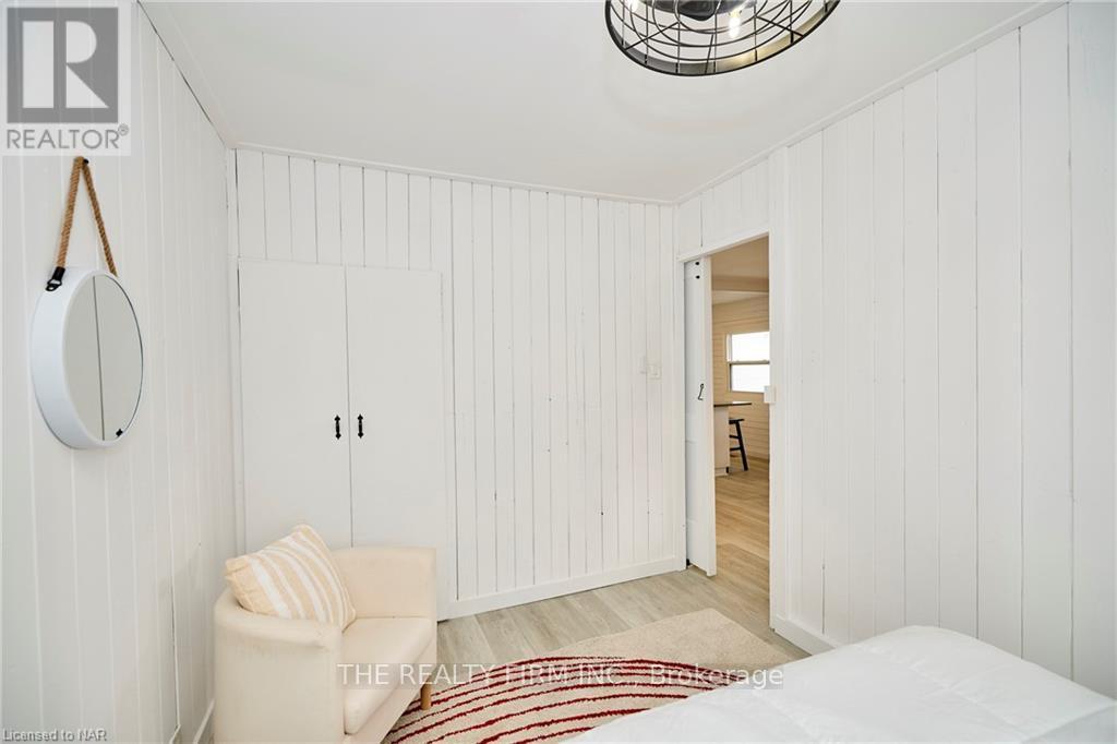 365 Elmwood Avenue, Fort Erie, Ontario  L0S 1B0 - Photo 15 - X12560634