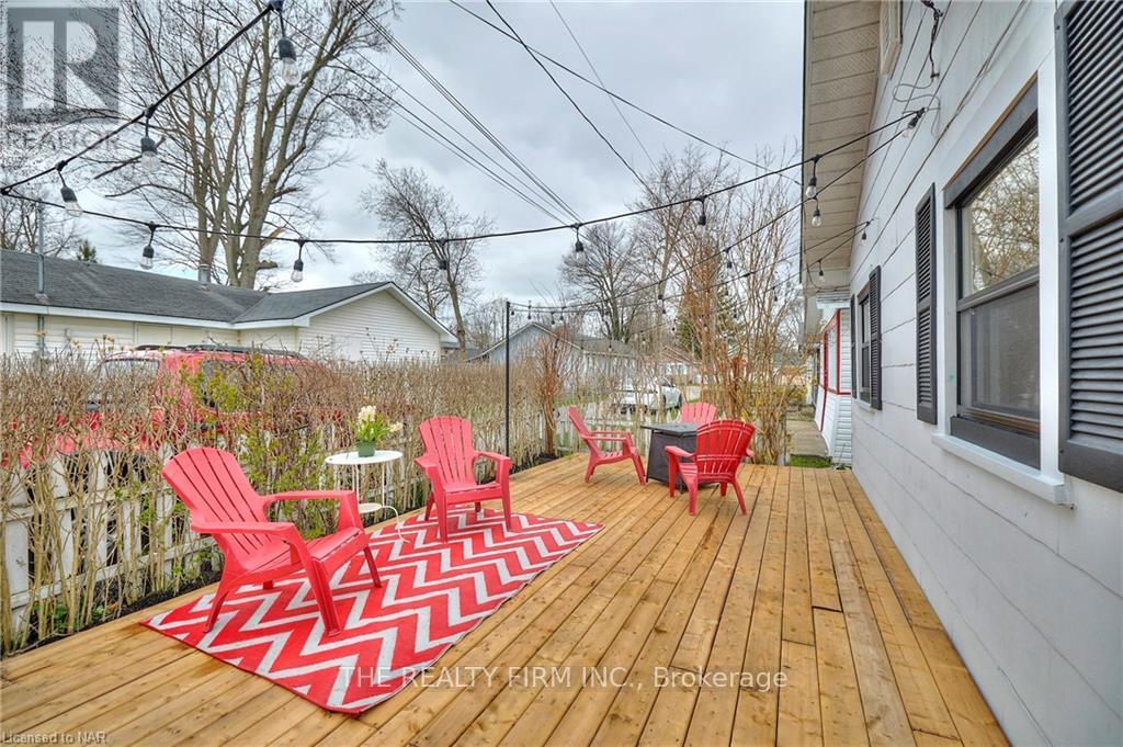 365 Elmwood Avenue, Fort Erie, Ontario  L0S 1B0 - Photo 28 - X12560634