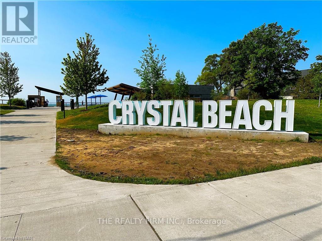 365 Elmwood Avenue, Fort Erie, Ontario  L0S 1B0 - Photo 35 - X12560634