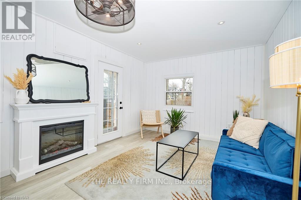 365 Elmwood Avenue, Fort Erie, Ontario  L0S 1B0 - Photo 4 - X12560634