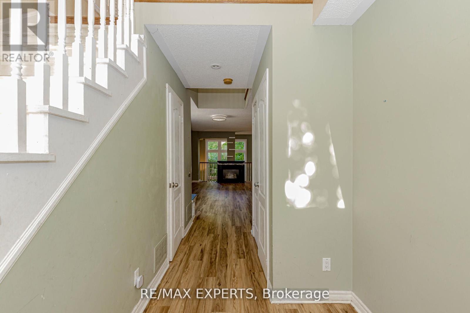 17b - 1084 Queen Street W, Mississauga, Ontario  L5H 4K4 - Photo 5 - W12560490