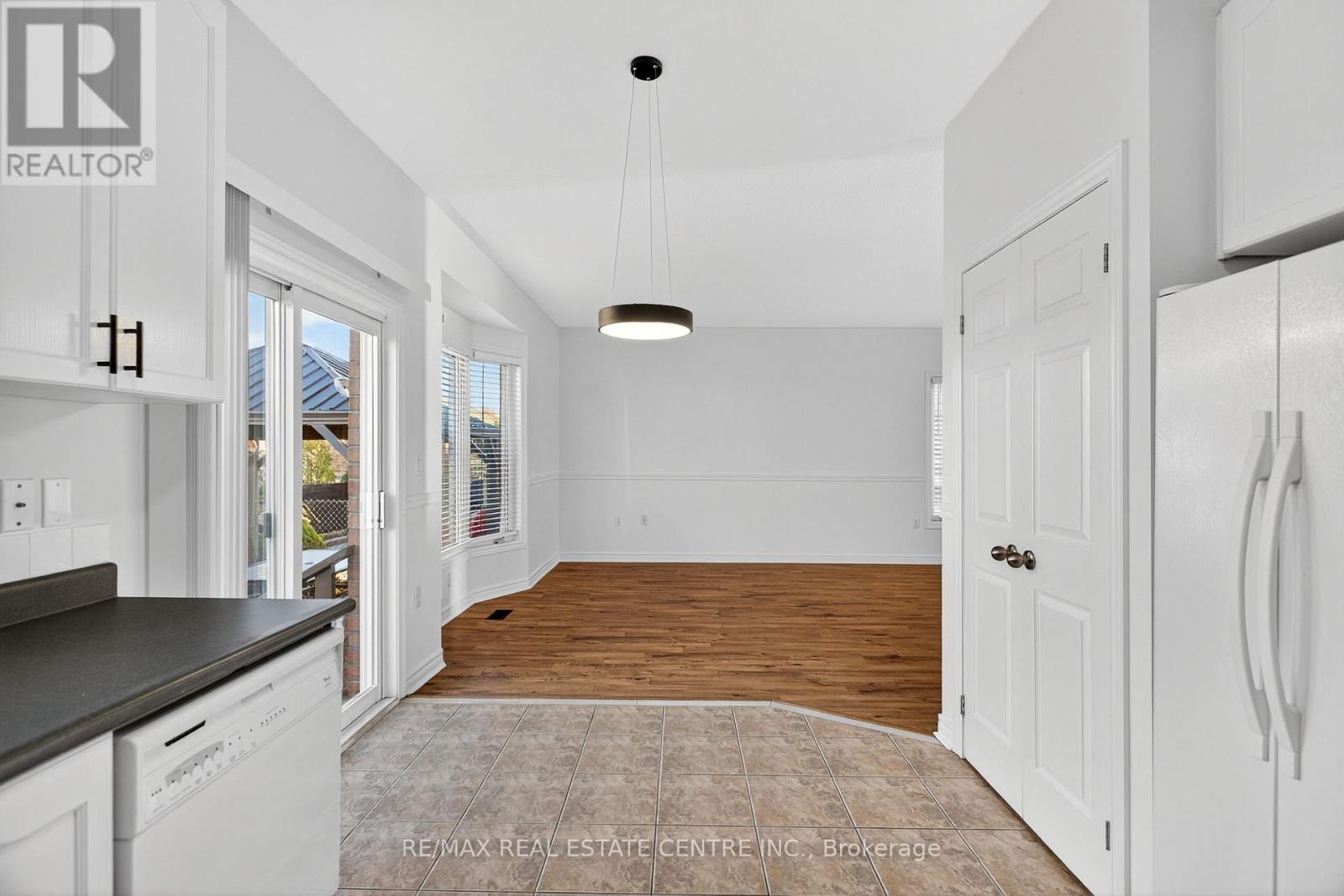 253 Malick Street, Milton, Ontario  L9T 5X1 - Photo 16 - W12560530