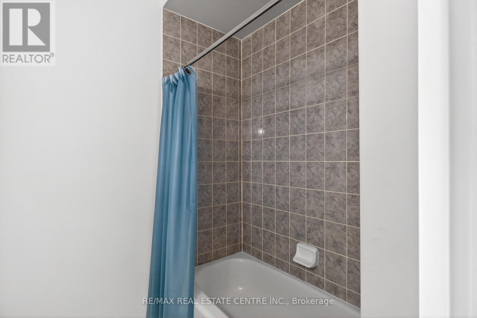 253 Malick Street, Milton, Ontario  L9T 5X1 - Photo 28 - W12560530