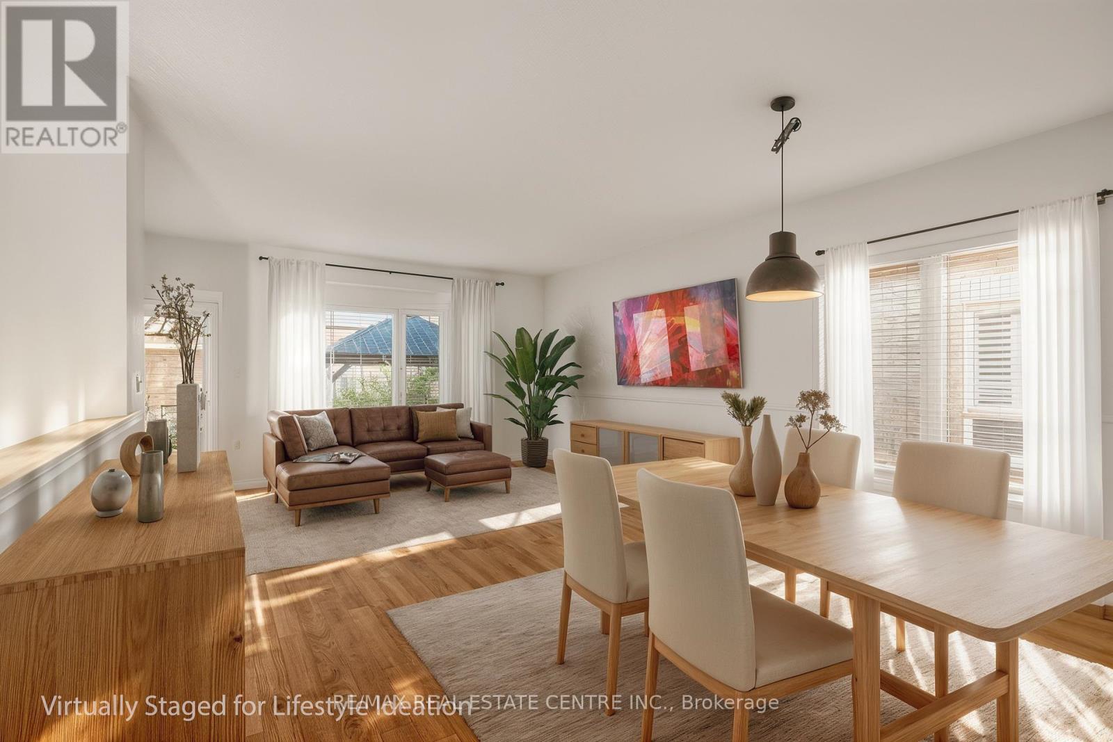 253 Malick Street, Milton, Ontario  L9T 5X1 - Photo 4 - W12560530