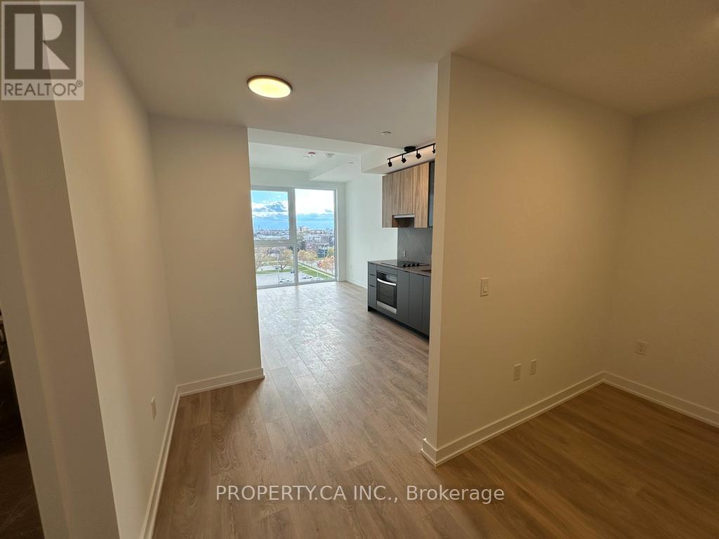 606 - 1037 The Queensway, Toronto, Ontario  M8Z 6C7 - Photo 3 - W12560556