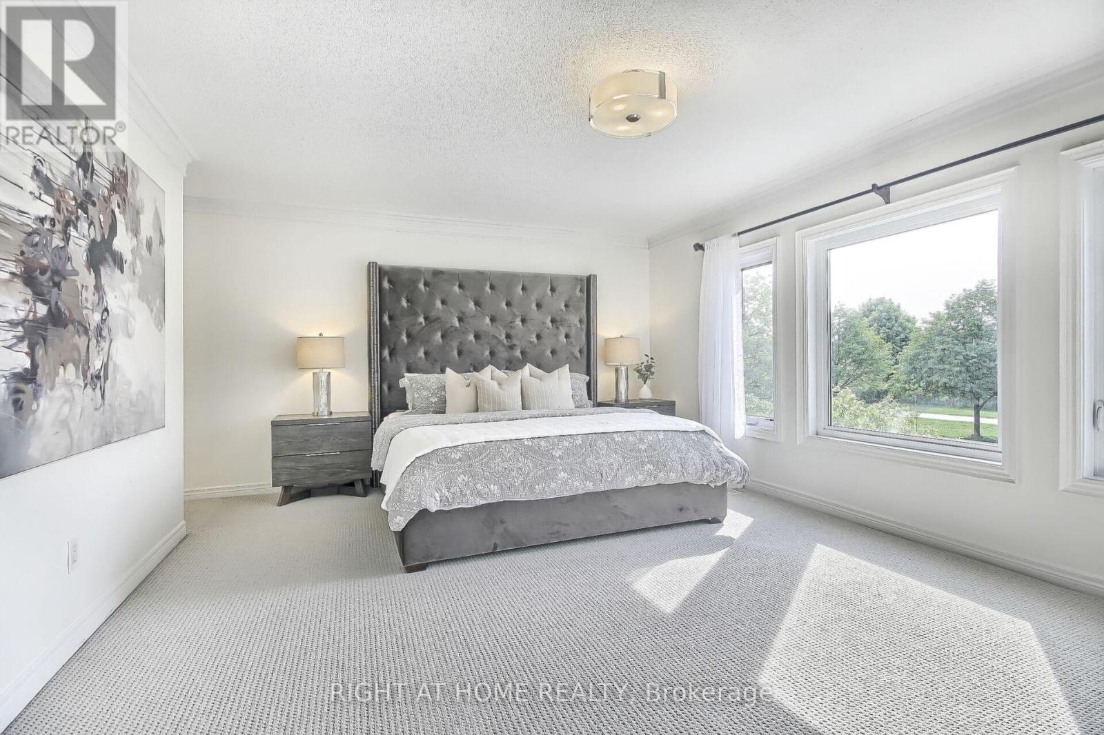 2279 Grand Ravine Drive, Oakville, Ontario  L6H 6A9 - Photo 21 - W12560566