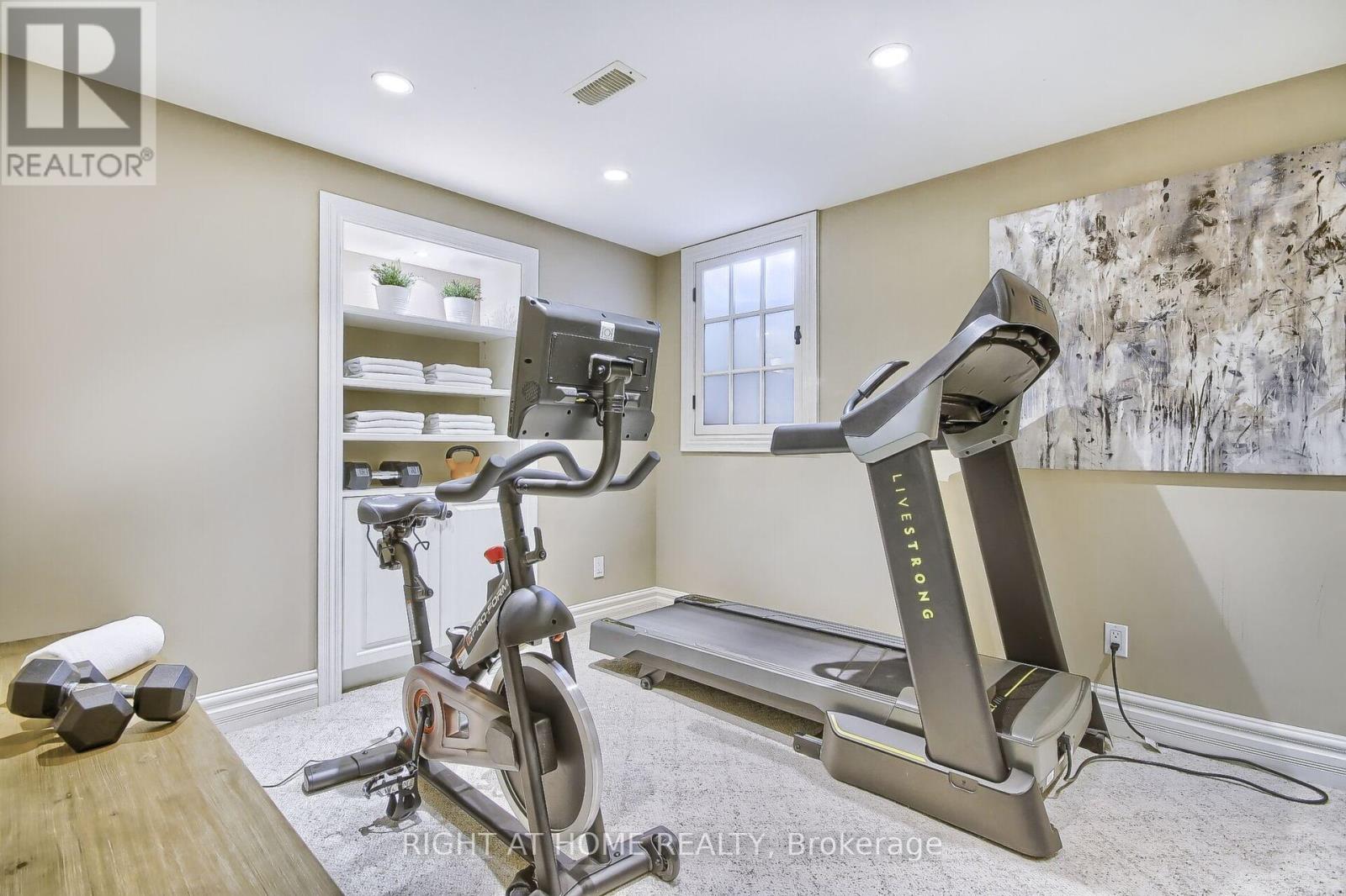 2279 Grand Ravine Drive, Oakville, Ontario  L6H 6A9 - Photo 34 - W12560566