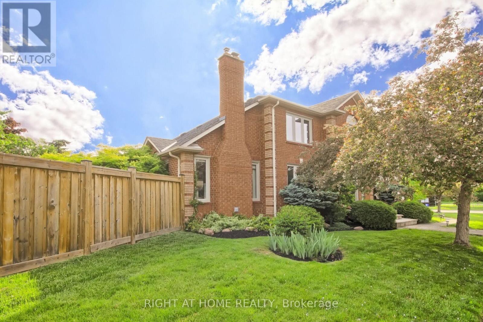 2279 Grand Ravine Drive, Oakville, Ontario  L6H 6A9 - Photo 35 - W12560566