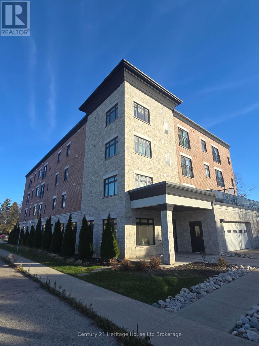 205 - 71 METCALF STREET, Woodstock, Ontario