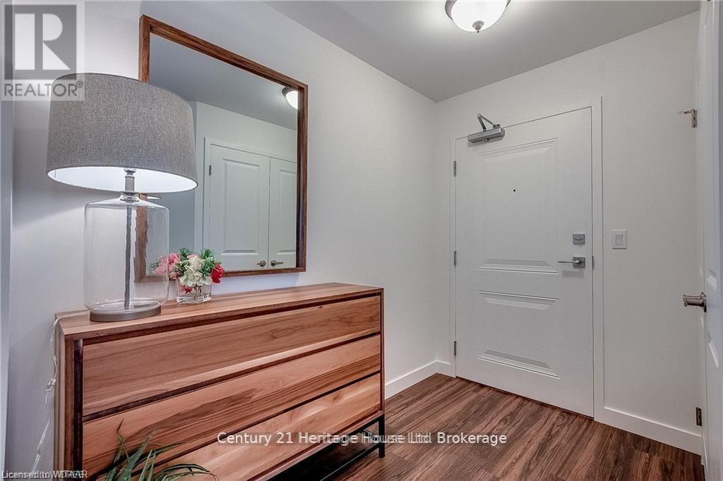 205 - 71 Metcalf Street, Woodstock, Ontario  N4S 3E9 - Photo 9 - X12560584