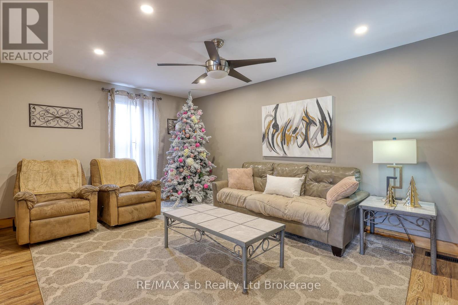 8 Victoria Street, Norwich, Ontario  N0J 1P0 - Photo 6 - X12560654