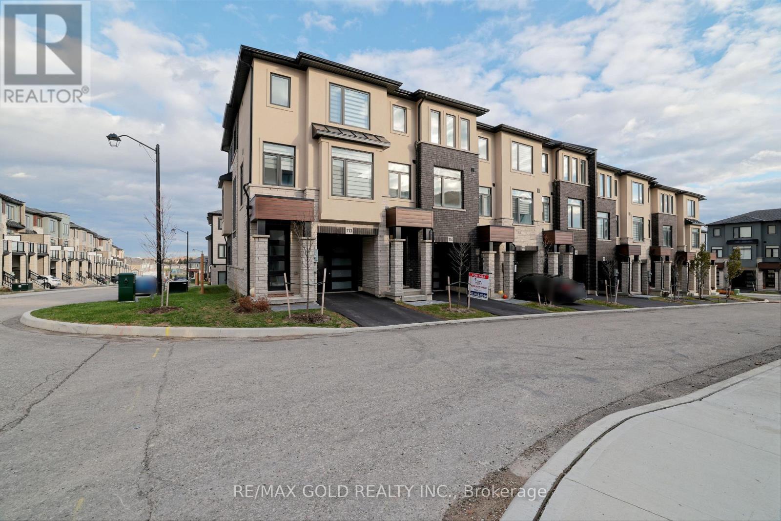 114 - 155 Equestrian Way, Cambridge, Ontario  N3E 0E8 - Photo 3 - X12560546