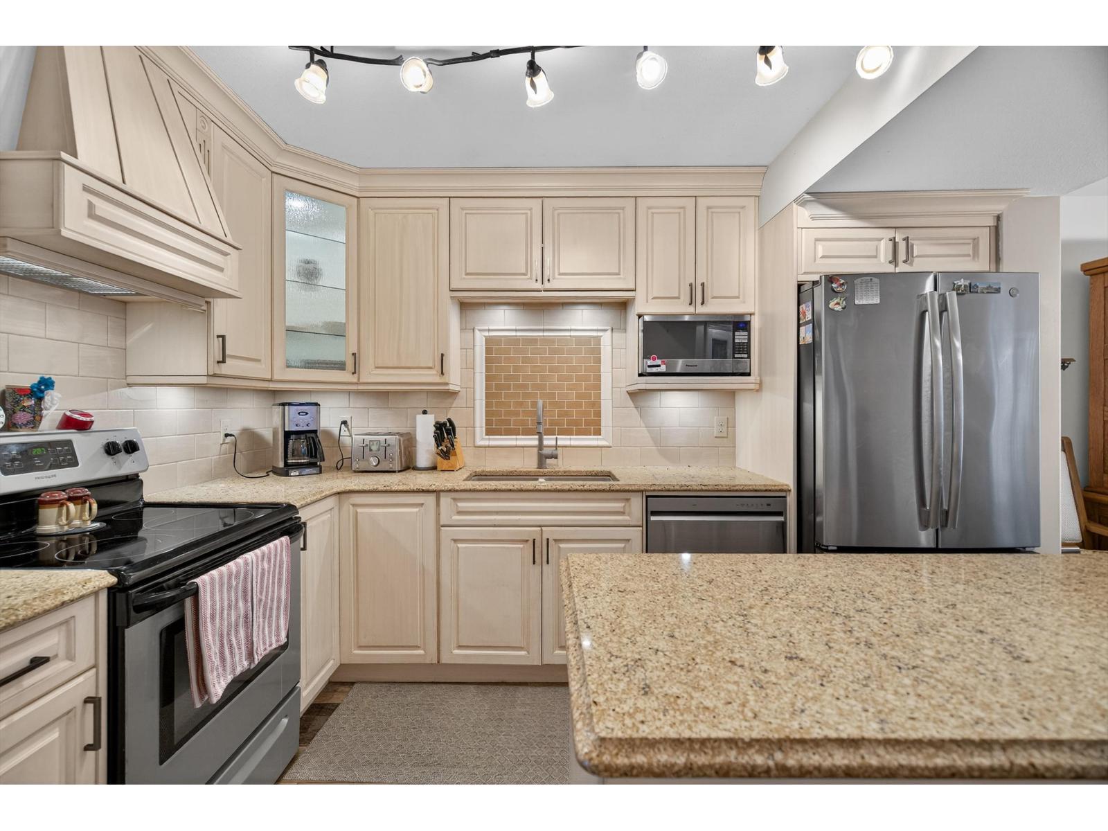 15 8917 Edward Street, Chilliwack Proper West, Chilliwack, British Columbia  V2P 4E2 - Photo 8 - R3068818