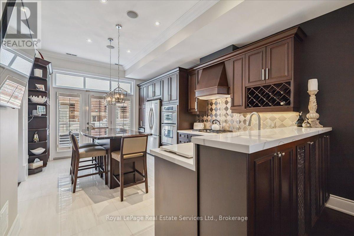 3 - 120 Bronte Road, Oakville, Ontario  L6L 3C1 - Photo 14 - W12534728