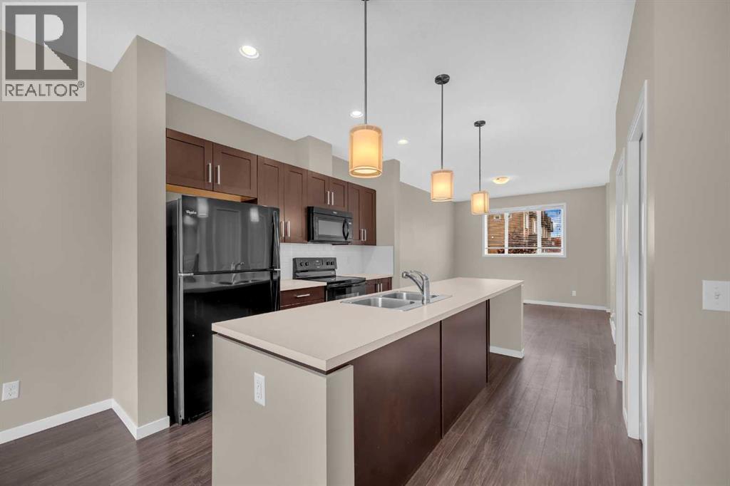 690 Copperpond Boulevard Se, Calgary, Alberta  T2Z 0L2 - Photo 13 - A2264136